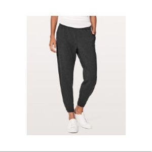 Lululemon Twisted & Tucked Jogger